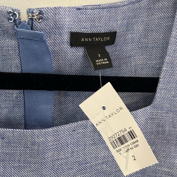 Ann Taylor flap cap sleeve chambray size 2 NWT - Picture 3 of 3